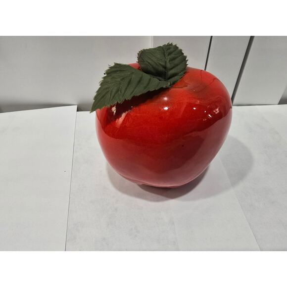 Vintage Glass Apple Figurine – Red Art Glass with Fabric Leaves - Picture 6 of 11